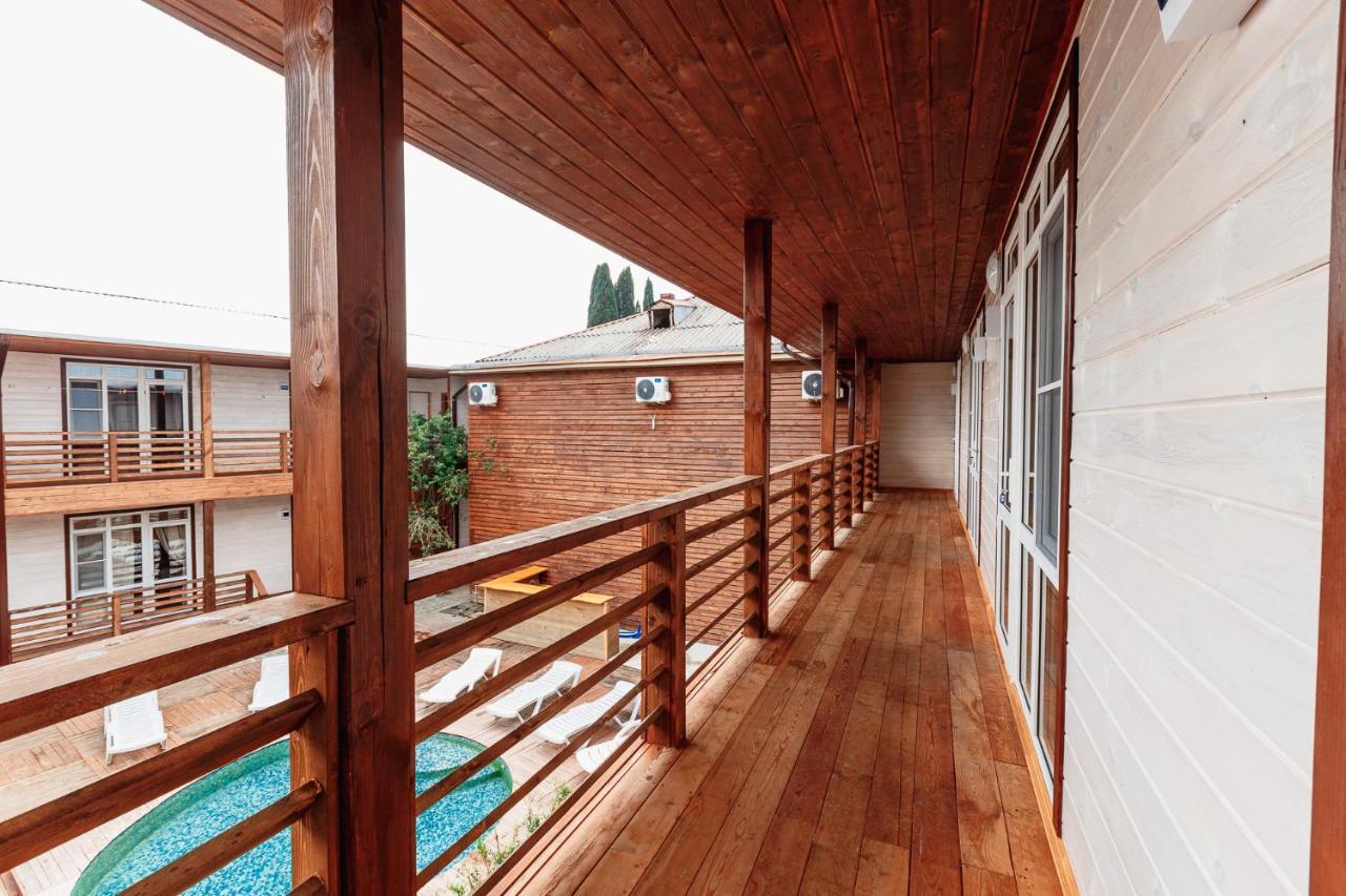 Guest House Amshin Gantiadi Dış mekan fotoğraf