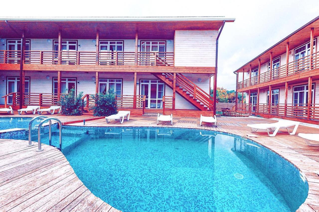 Guest House Amshin Gantiadi Dış mekan fotoğraf