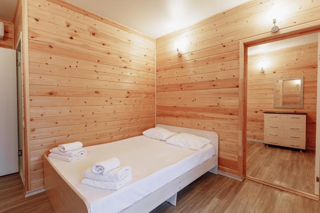 Guest House Amshin Gantiadi Dış mekan fotoğraf