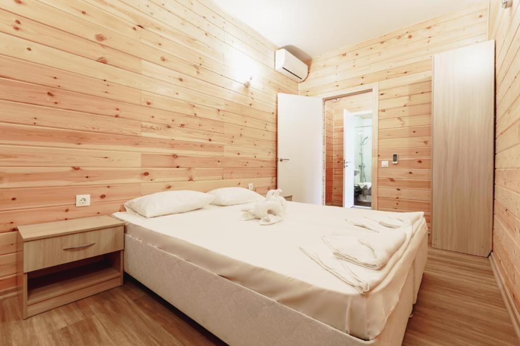 Guest House Amshin Gantiadi Dış mekan fotoğraf