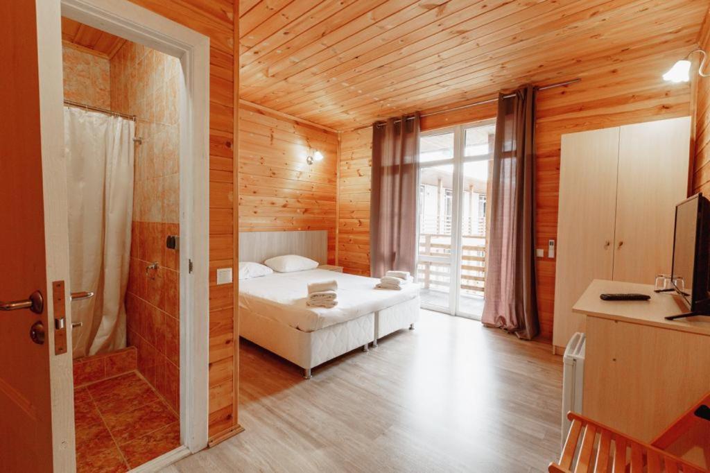 Guest House Amshin Gantiadi Dış mekan fotoğraf