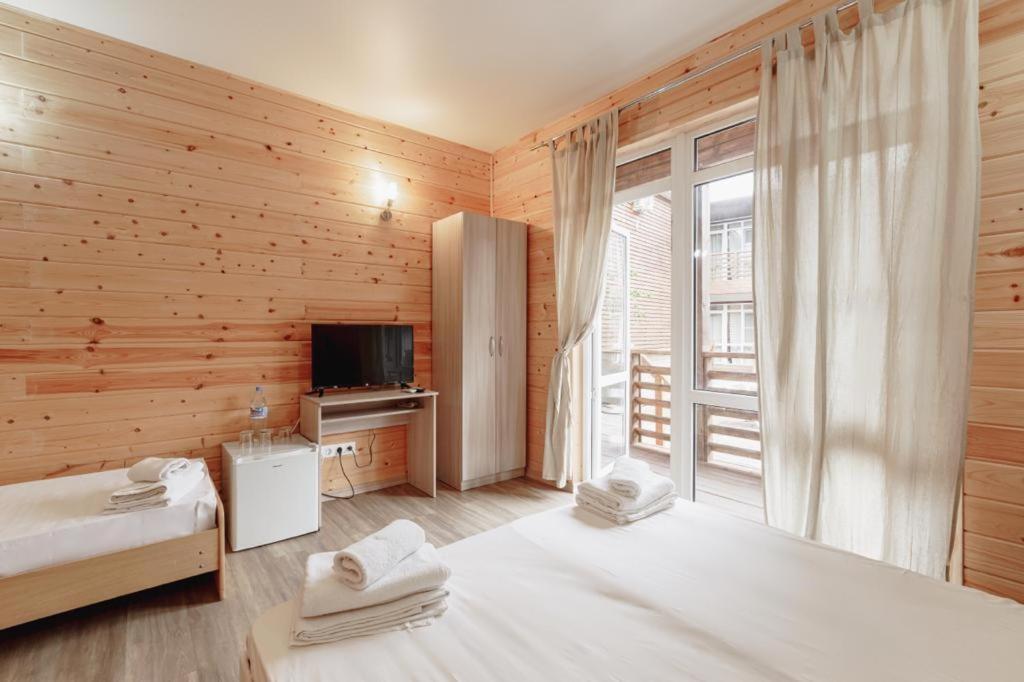 Guest House Amshin Gantiadi Dış mekan fotoğraf