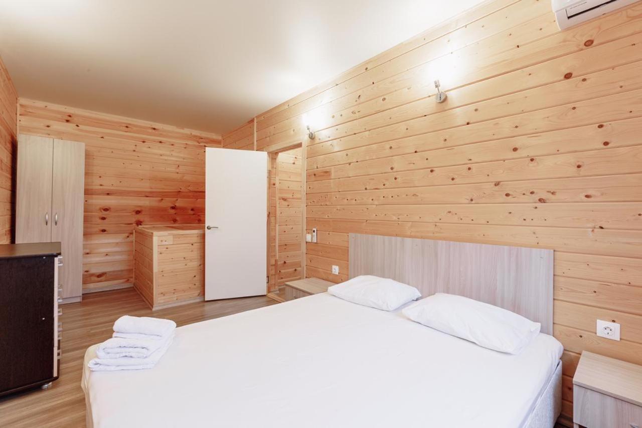 Guest House Amshin Gantiadi Dış mekan fotoğraf